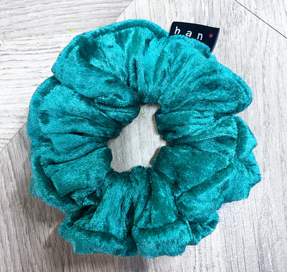 PREMIUM Jade Crushed Velvet Scrunch