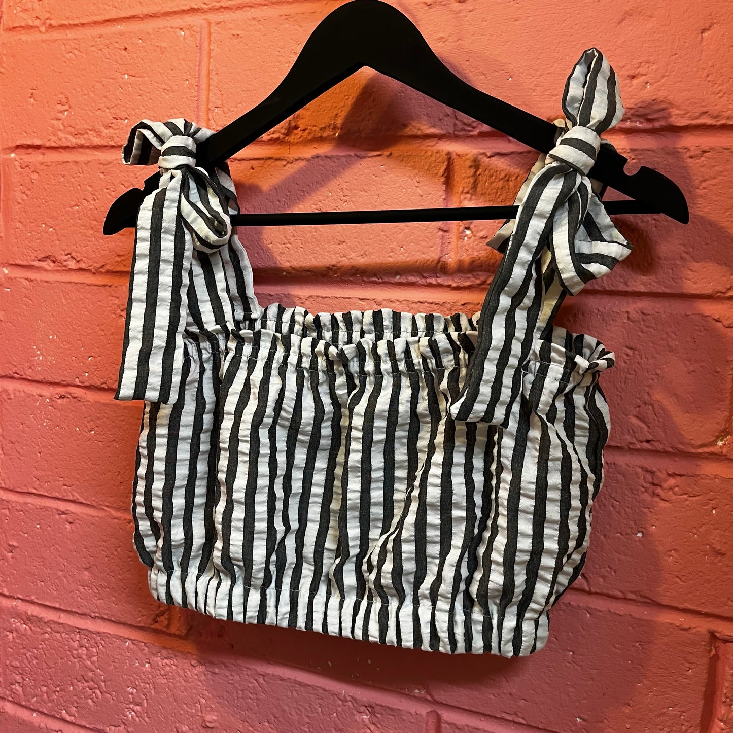 PREMIUM Odette Frilly Crop