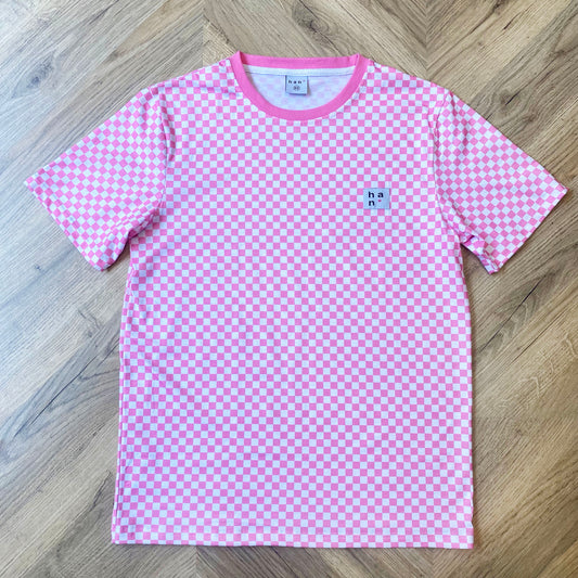 MUST GO Pink Checkmate Tee